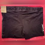 Nike Pro Women's Black Shorts Photo 3