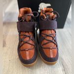 Sorel Women's New Cinder/Wood Out N About Sport Wedge Bootie Sneaker Boots 9.5 Photo 1