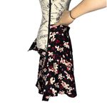 Amour Vert (M) Leeron Silk Floral Mini Skirt - Flowy Zip Closure Thin Waistband Photo 4