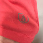 Hydro Flask Women’s Sweat Wicking T-Shirt color Watermelon size medium Photo 7