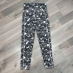 Lilly Pulitzer  Lexletic Weekender Crop Midi Leggings Zebras Print XS Photo 6