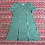 Silence + Noise GREEN BASIC PLEATED FRONT TEE SHIRT DRESS Photo 0