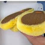 UGG  WOMEN FLUFF YEAH SLIDE PRIDE RAINBOW YELLOW SANDAL Size 8.0 US Photo 6