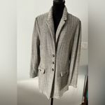 St. John DRESSY JACKET 🌹🌹 Photo 3