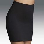 Maidenform Black Self Expresss Hi Waisted Half Slip Skirt Photo 1