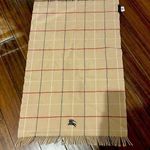 Burberry blanket scarf Photo 0