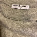 Project Social T ❤️ Project Social Tee Cut Out sweatshirt Photo 3
