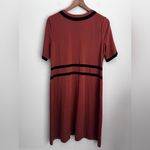 Ming Wang  Button Detail Contrast Trim Soft Knit Dress Auburn Brown Black chain M Photo 2