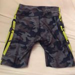Super Cute Camo Spandex Work out Shorts ! Size L Photo 3