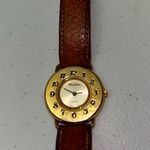 Vintage Valentino Genuine Leather Ladies Analog Watch Gold Photo 0