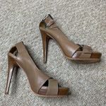Michael Kors KORS  Peep Toe Buckle Platform Heels Size 7.5 Photo 3