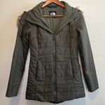 The North Face  Women's Harway Insulated Parka Photo 0