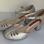 Vintage Style T Photo 0