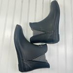 London Fog  Women’s Black Rain Boots Size 10.5 Photo 7