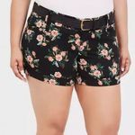 Torrid Women's Size 12 Black Floral Sateen Shorts Summer Vacation Photo 0