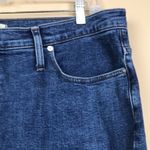 Madewell  Women’s The Perfect Vintage Straight Jean Medium Wash Denim Jeans Photo 4