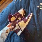 Nike  High-Top Sneakers in Burgundy and Cream Photo 5
