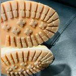 Timberland  faux fur boots size 6 very soft in the inside cozy for cold weather Photo 8