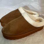 NEW WOMENS 9/10 BROWN/WHITE FAUX FUR LINED SUEDE CHUNKY PLATFORM CLOG MULES Size undefined Photo 0