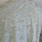 a.n.a . Heather gray V-neck short sleeve T-shirt gold foil bird print Size XXL Photo 4