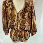 Parker  Womens Top Blouse Black brown Size Small winged sleeves Photo 5