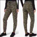 Lululemon Camo Jogger Pants Ready To Rulu Green Camo Size 4 Photo 1