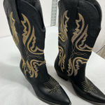 Womans Pullon Midcalf Cowgirl Boots 9 Black Gold Heel Stitching NWOT Photo 0