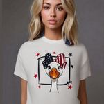 Gildan White T-Shirt with Patriotic Goose. Design. Size M Photo 0