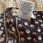 Contempo Casuals Women's Black and White Patterned Top size S Photo 3