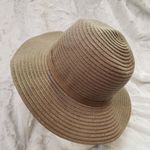 Hat w/Slight Shimmer Photo 4
