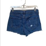 Old Navy Lightly Distressed Size 4 Medium Wash Boyfriend Style Jean Shorts. Photo 2