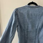 Veronica Beard  Sedona Chambray Denim Blouse Sz 4 Quiet Luxury Coastal Feminine Photo 5