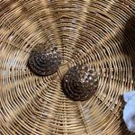 Vintage set of 2 circular orange/gold rhinestone brooches Photo 1