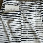 Tail Black & White Faded Stripe Pattern Skort Skirt size Medium Photo 1