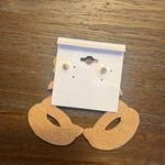 NWT Flamingo Pink seed beaded dangle earrings Photo 1