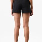 Athleta M Trekkie North Mid Rise 3 1/2" Shorts Black Medium Photo 4