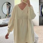Forever 21  Cream long sleeve sweatshirt dress  Photo 0