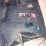 Guess Summer Shorts “Chase the Sun” size 26 Photo 4