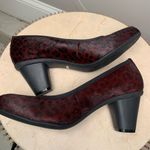 Vionic  Orthaheel Carrer Mabrey Wine Leopard Women’s Pumps Shoe Size 9 Photo 2