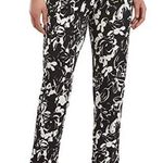 Hue  Black White Floral Loafer Skimmer Pants Photo 0