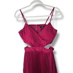 Lulus NWOT Got The Glam Wine Red Satin Accordion Pleated Cutout Maxi Dress Small Photo 4