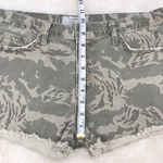 Current/Elliott  The Boyfriend Short Cutoffs Broken Camo Print‎ Frayed Sz 28 Photo 11