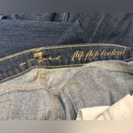 7 For All Mankind 7FAM  waist size 29 Flip Flop Bootcut stretch blue jeans Photo 6