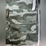 Old Navy NWT  Women’s Green Camo Field Utility Jacket size Large Petite Photo 3