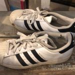 Adidas Women’s superstars Photo 0