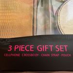 No Boundaries 3 piece gold versatile cellphone, crossbody, chainstrap, pouch gift set NWT Photo 4