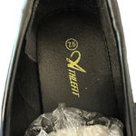 Athlefit women's 7.5 black chunky loafer chain detail, like new Photo 2