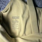 Girlfriend Collective  Lou V-back sports bra Pear green⭐️ Photo 2
