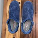 Skechers  Earthy Chic Relaxed Fit Suede Biker Boots
In Navy Size 12 Wide Photo 5