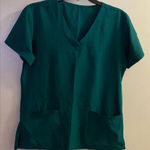 Womens Bright Green Scrubs Scrub Top Shirt M Medium Bust 38” No Brand Tag Photo 0